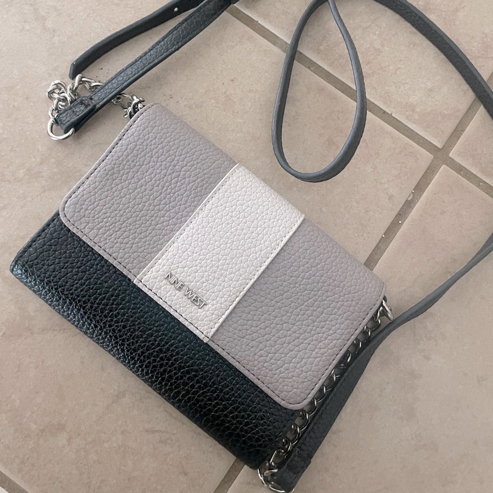 Small Nine West cross body